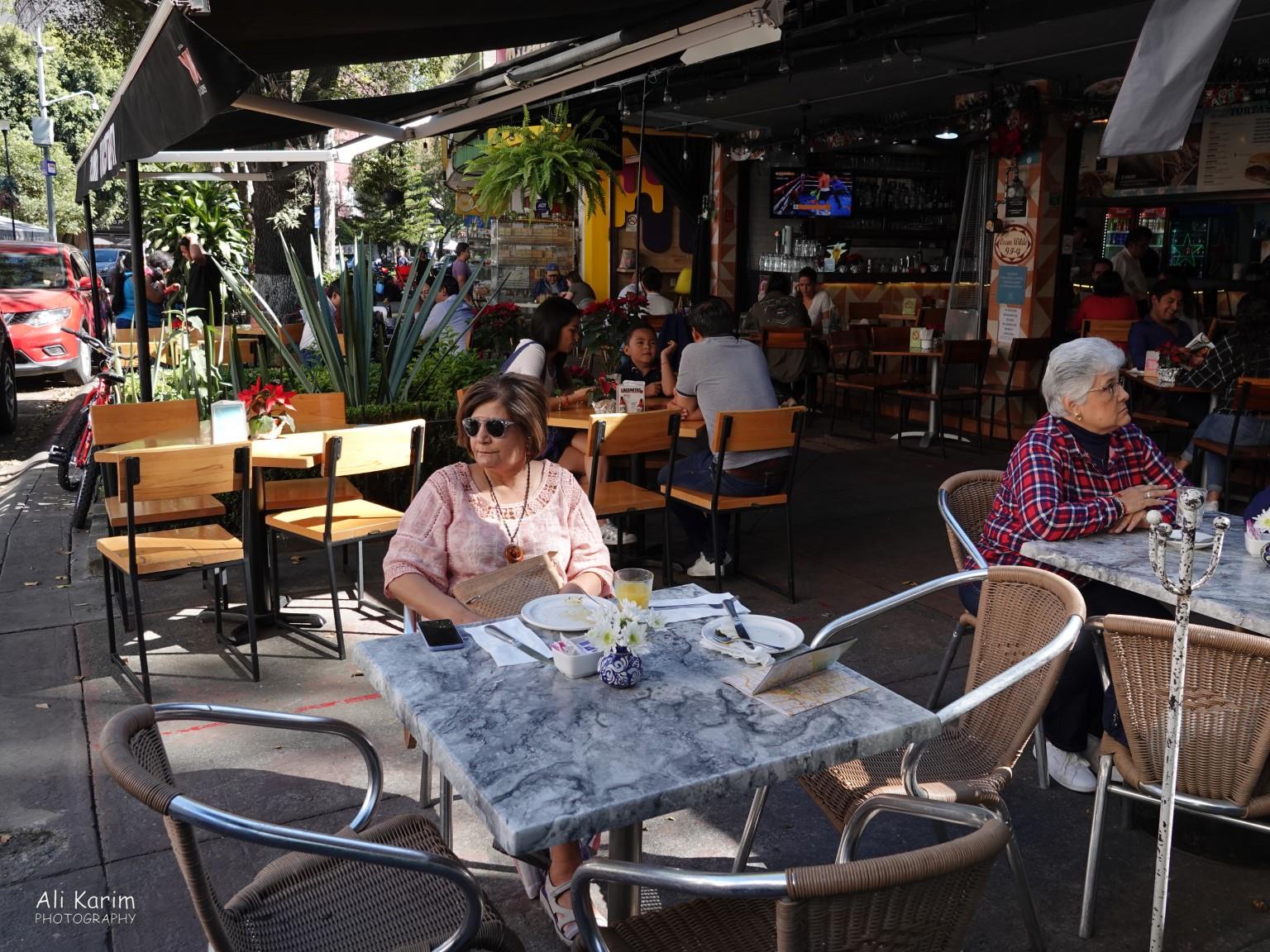 Mexico City, Mexico, Dec 2019, Nice clean outdoor café’s everywhere