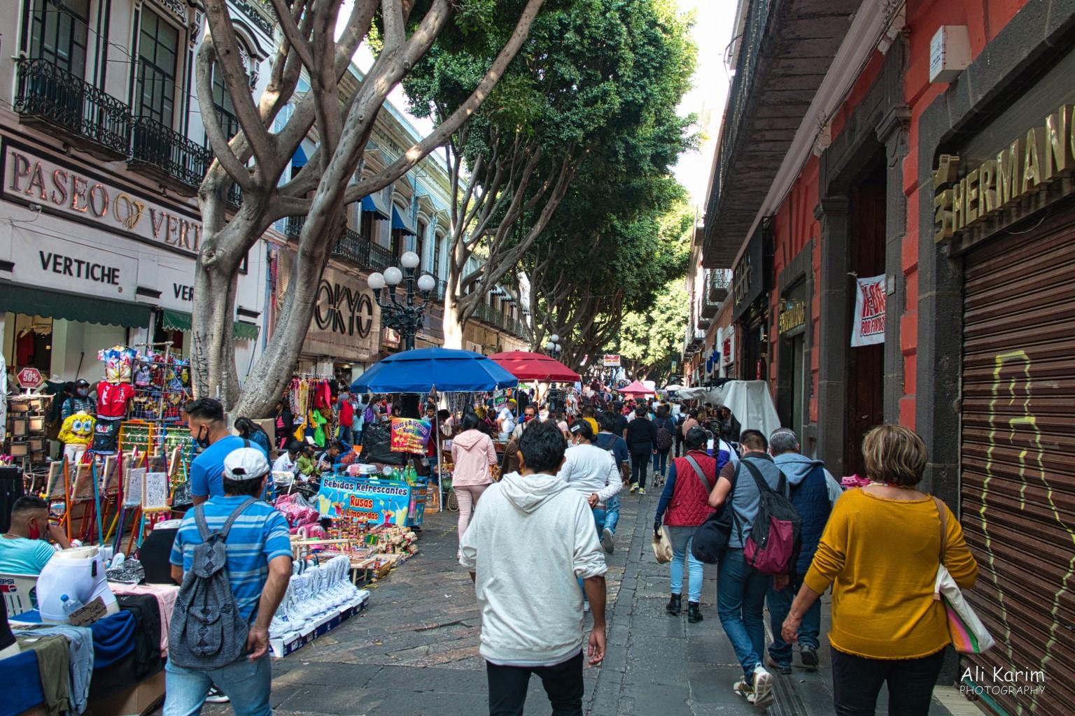 Busy pedestrian street Puebla, Mexico Dec 2020, Busy pedestrian street