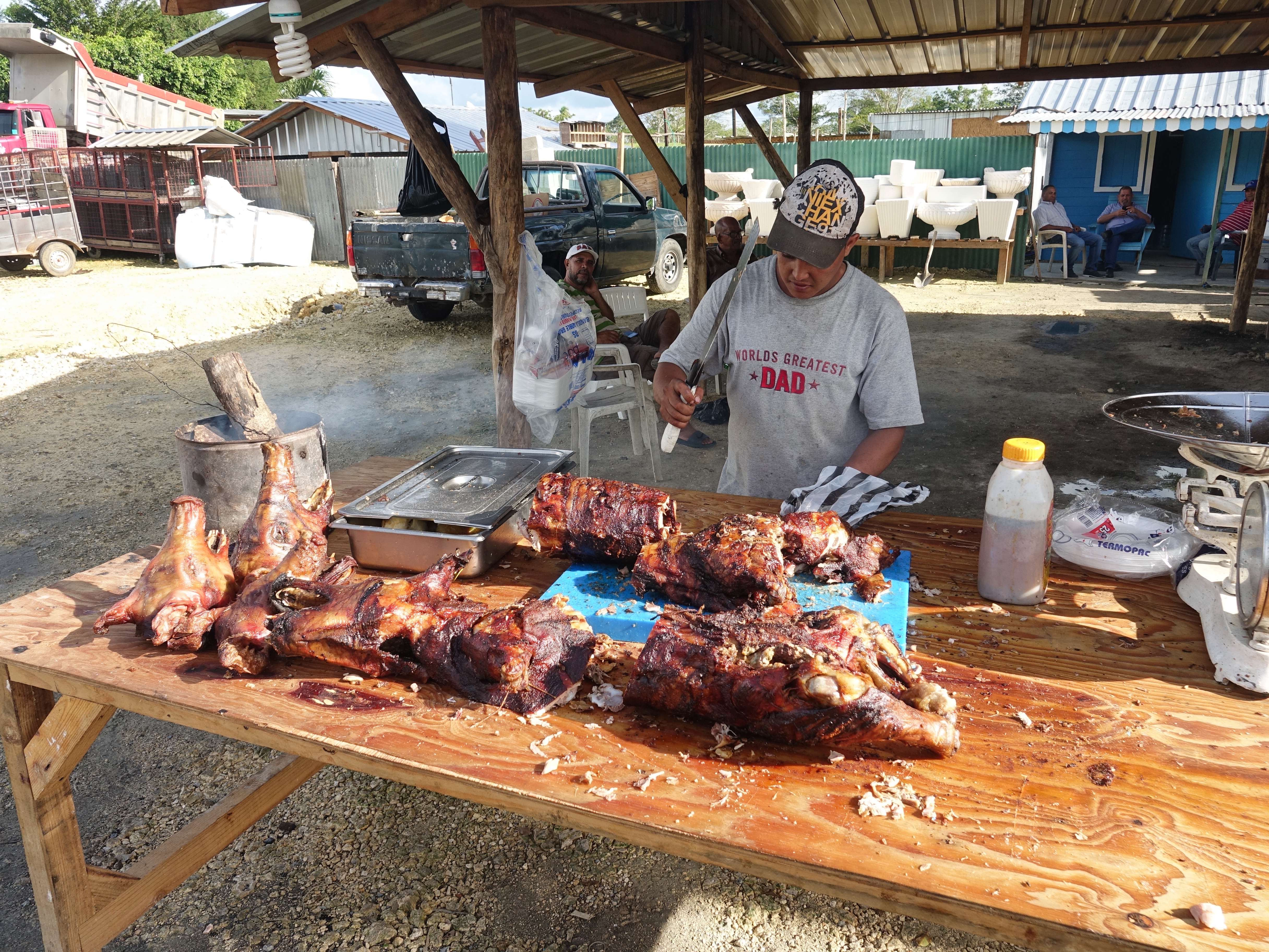 We came across this interesting Open Air BBQ place; which was doing a decent take out business We came across this interesting Open Air BBQ place; which was doing a decent take out business