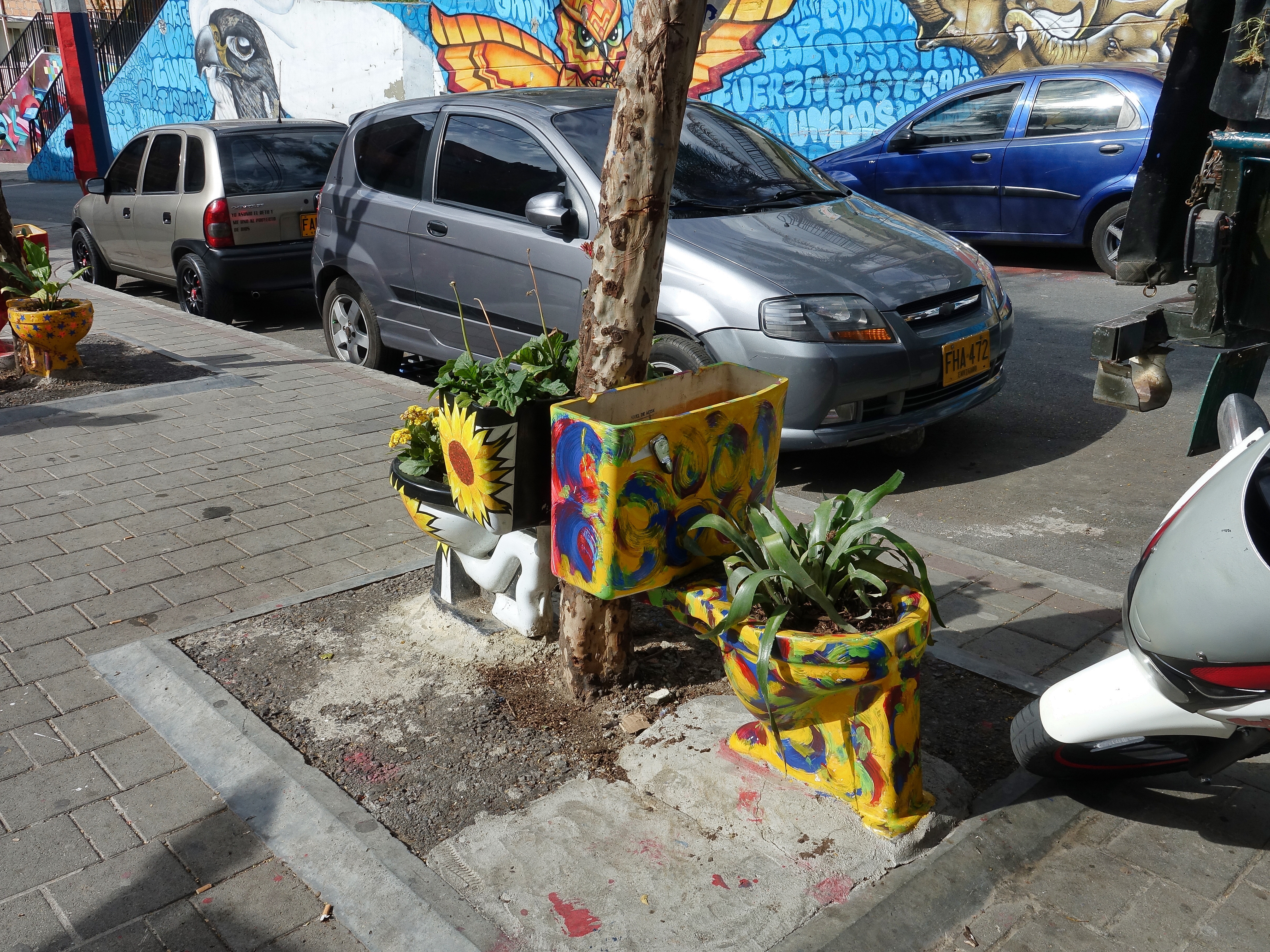 Artistic planters