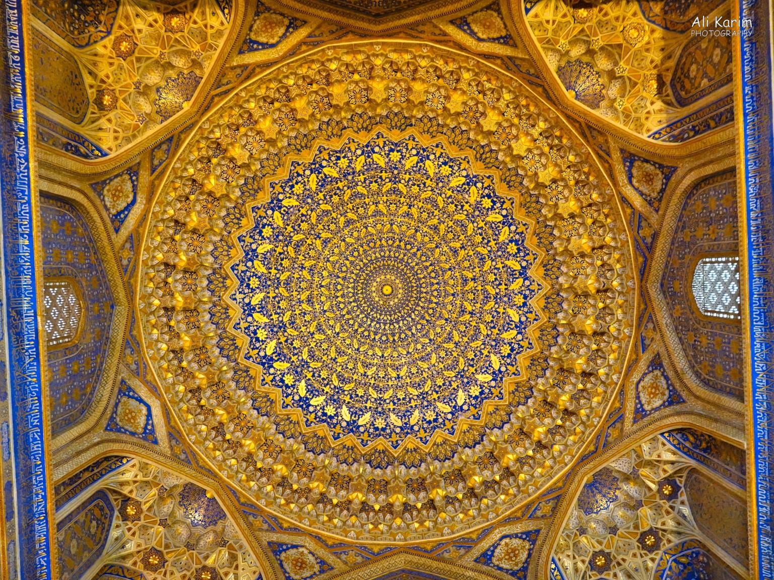 View of the dome in the grand mosque inside the Tilya-Kori Madrasah More Samarkand, View of the dome in the grand mosque inside the Tilya-Kori Madrasah