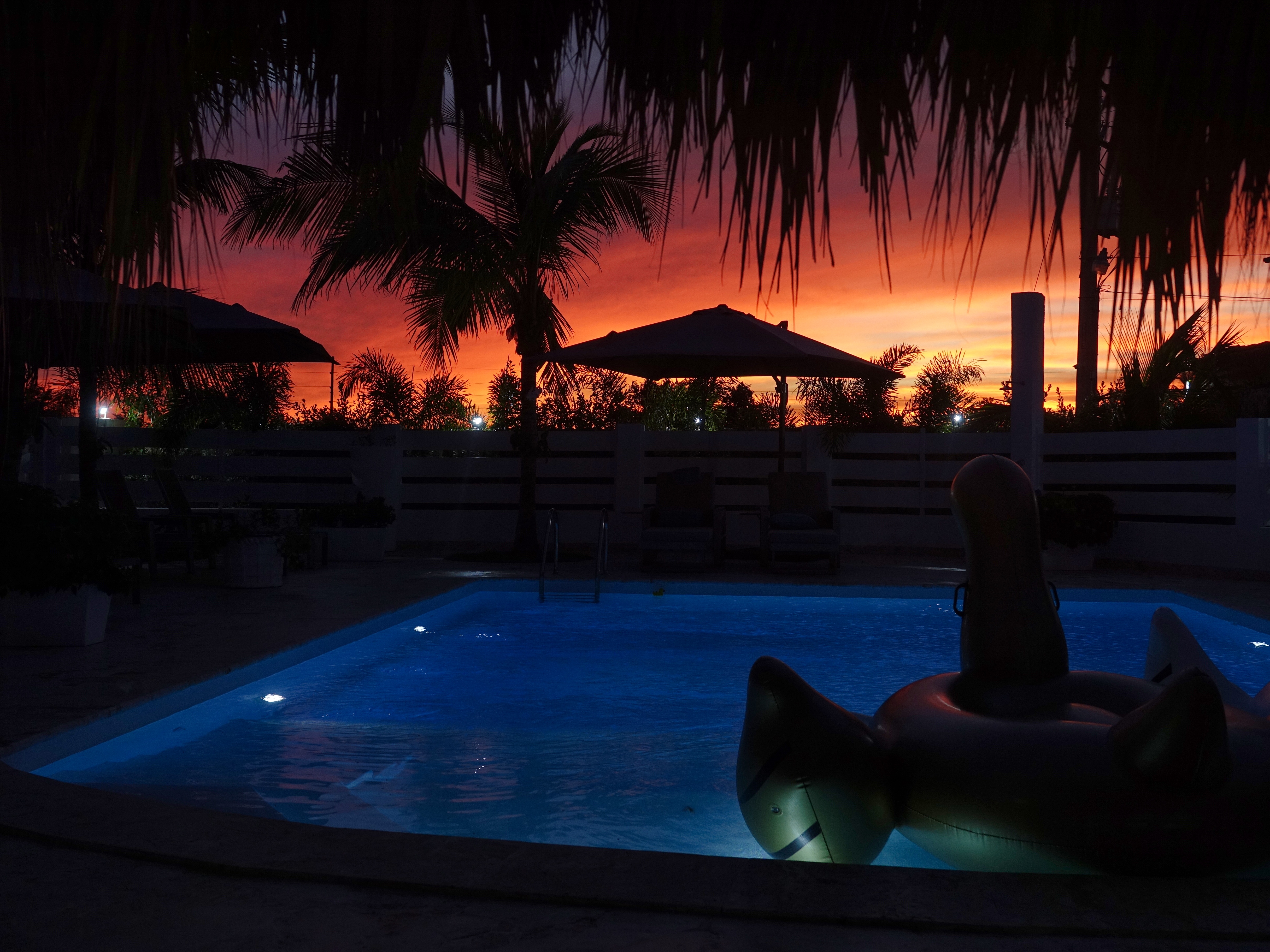 Brilliant sunset at Hotel Las Flores Brilliant sunset at Hotel Las Flores