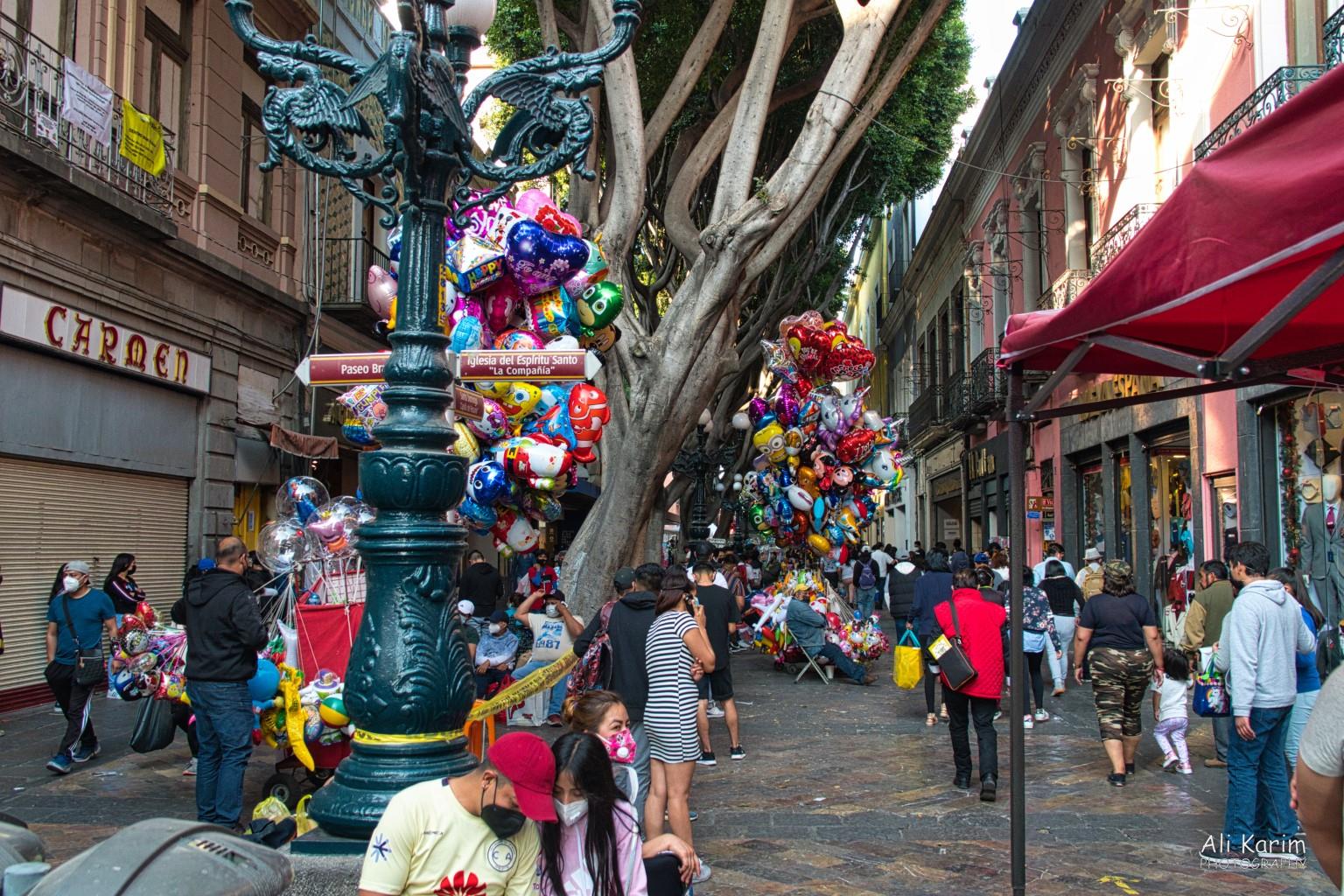 Getting ready for Xmas Puebla, Mexico Dec 2020, Getting ready for Xmas