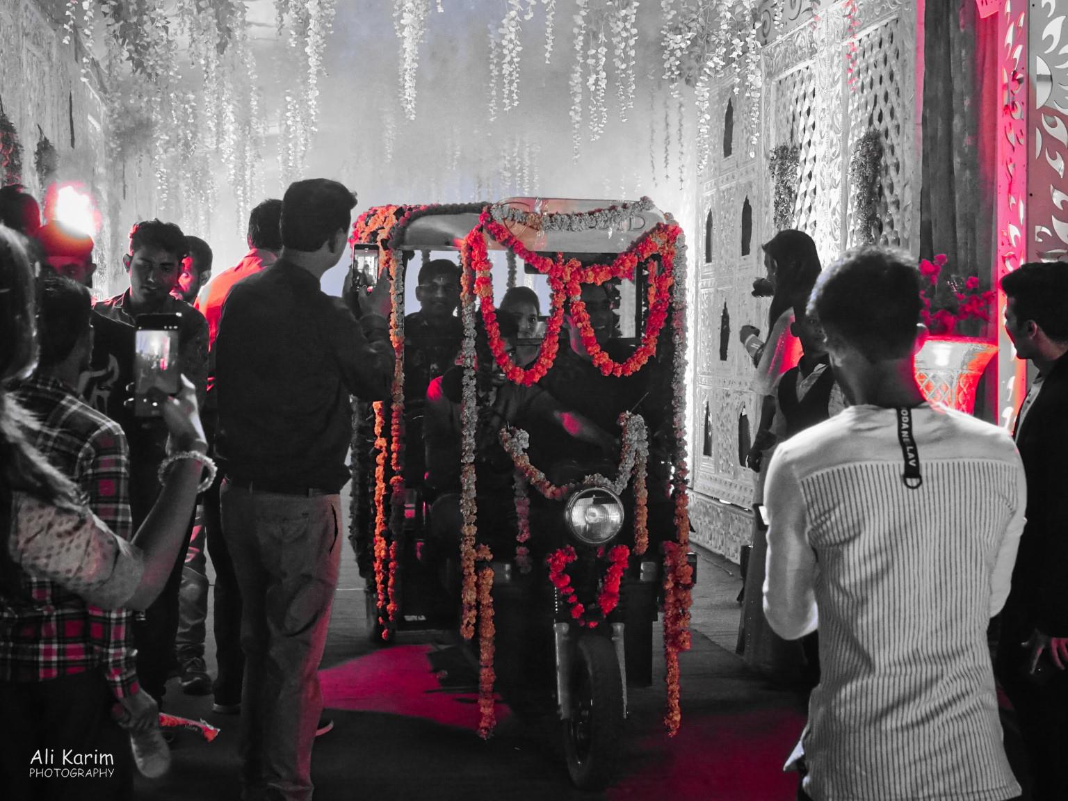 Bride & Groom arriving in a decorated rickshaw Bikaner, Rajasthan Bride & Groom arriving in a decorated rickshaw