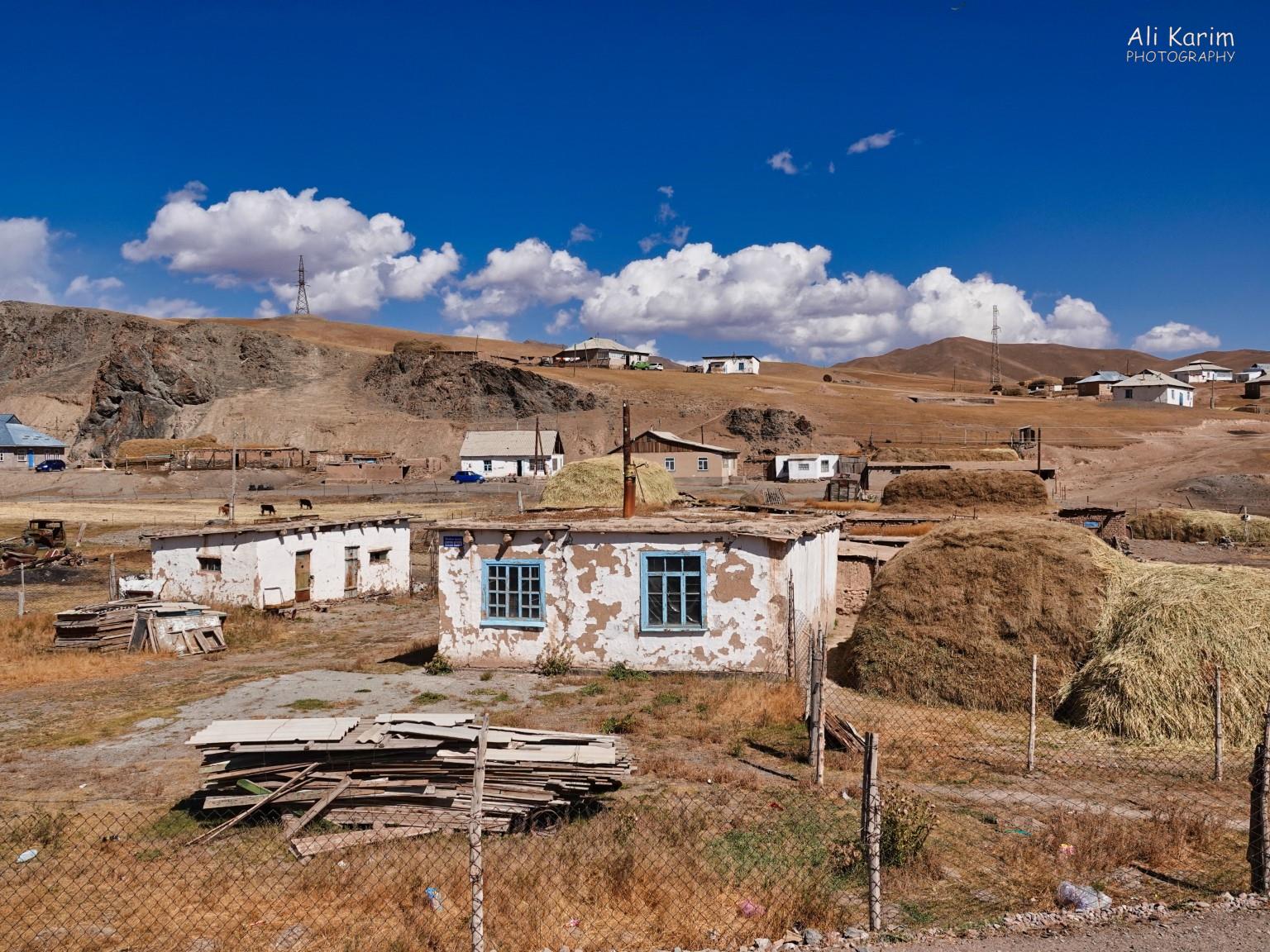 Typical houses in the town of Sary Tosh Silk Road 16: More Osh, Kyrgyzstan Typical houses in the town of Sary Tosh