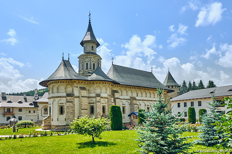 monasterio de putna
