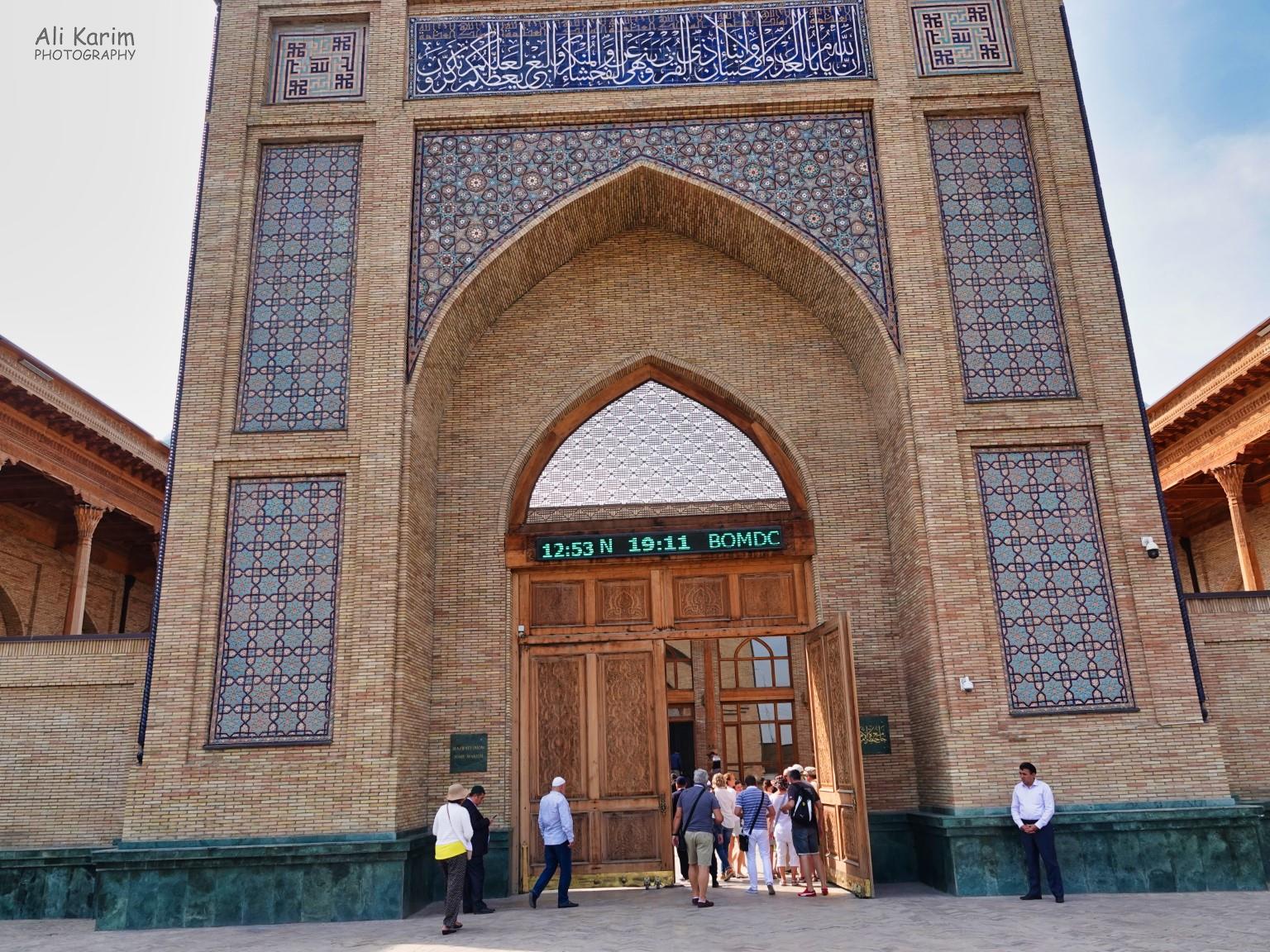 Hazrati Imom mosque. It was time for mid-day prayer, so we joined the Namaz. Tashkent, Oct 2019, Hazrati Imom mosque. It was time for mid-day prayer, so we joined the Namaz.