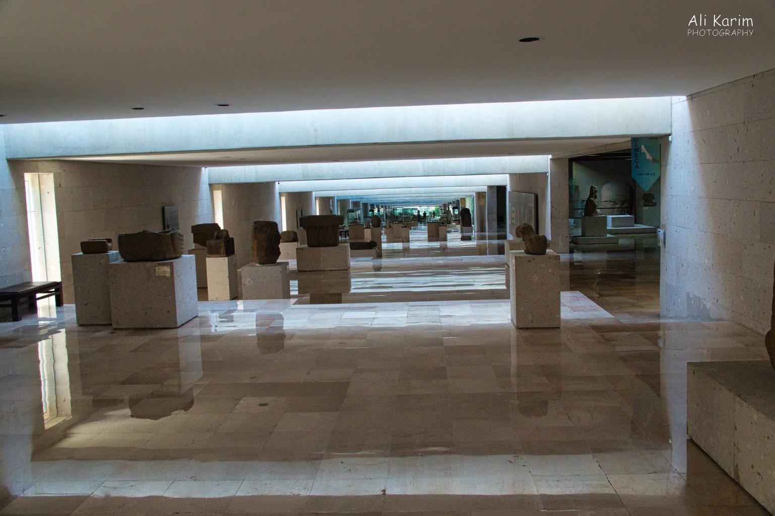 The long sloping area of the Museum is well designed with exhibits down the long corridor and in halls & in outdoor areas on the right sides of this long corridor Veracruz, Mexico, December 2020, The long sloping area of the Museum is well designed with exhibits down the long corridor and in halls & in outdoor areas on the right sides of this long corridor