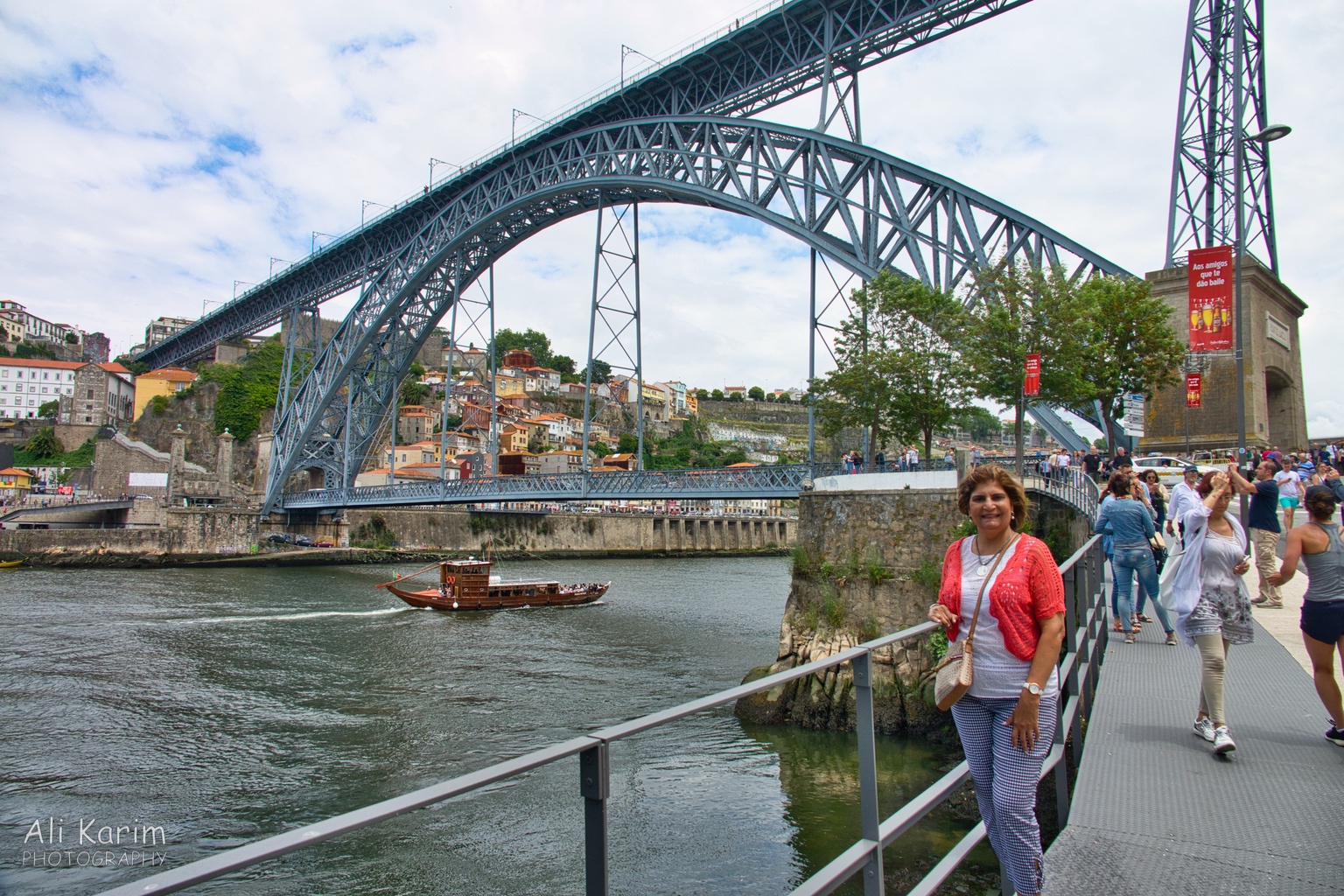 Suspension bridge for both cars, people and trains Porto Suspension bridge for both cars, people and trains