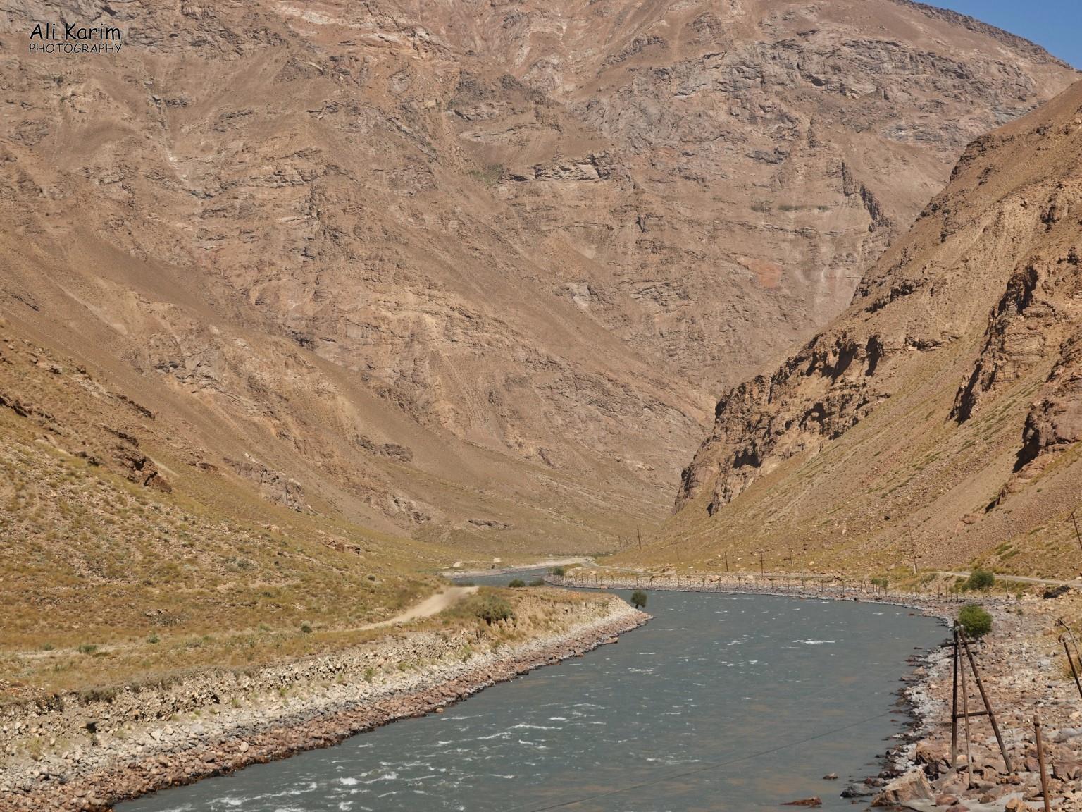 Onto Khorog, Tajikistan, Beautiful views of the Panj river & surrounding landscape in Tajikistan (right) and Afghanistan (left)