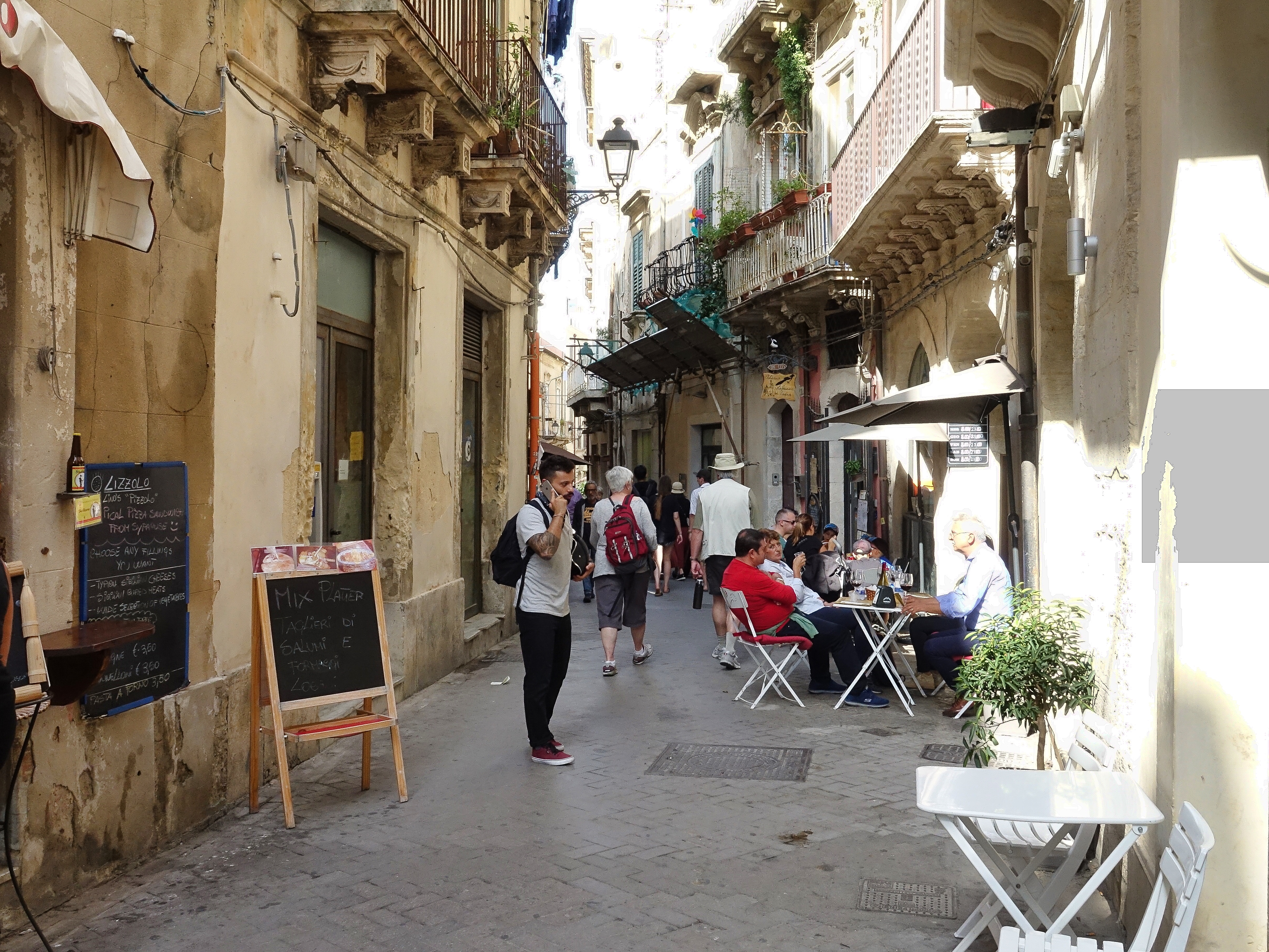 Back alleys of Ortigia