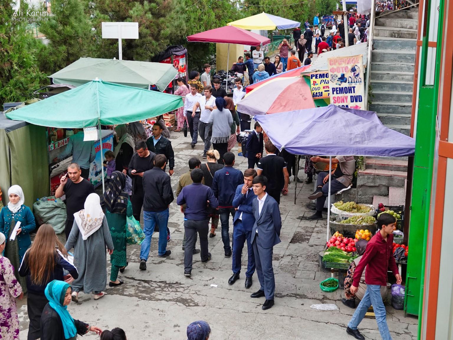 Market outside the Korvon market More Dushanbe, Tajikistan Market outside the Korvon market