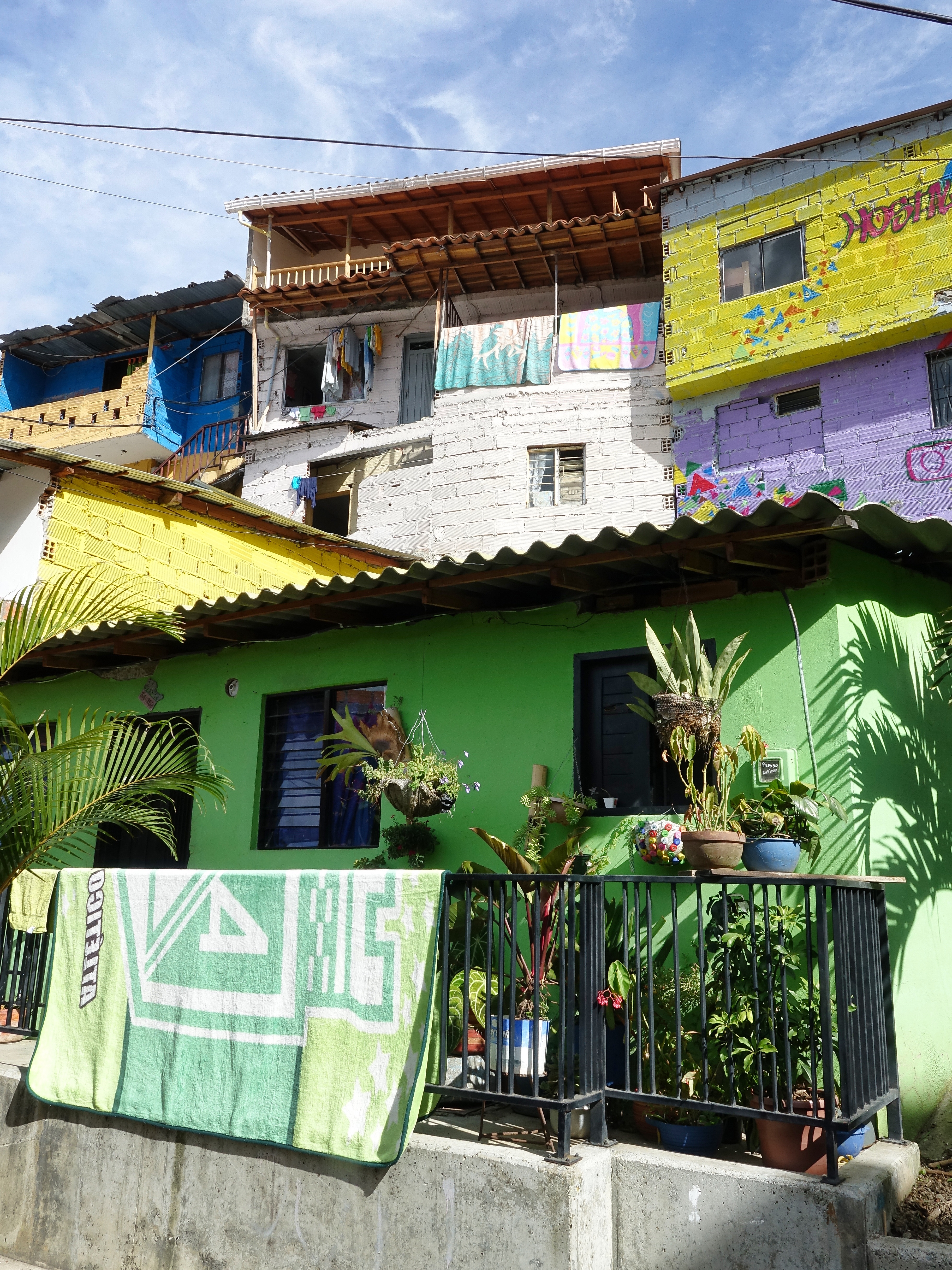 Housing along the Escalera’s