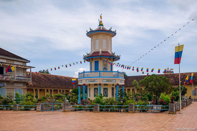 Cao Dai Temple