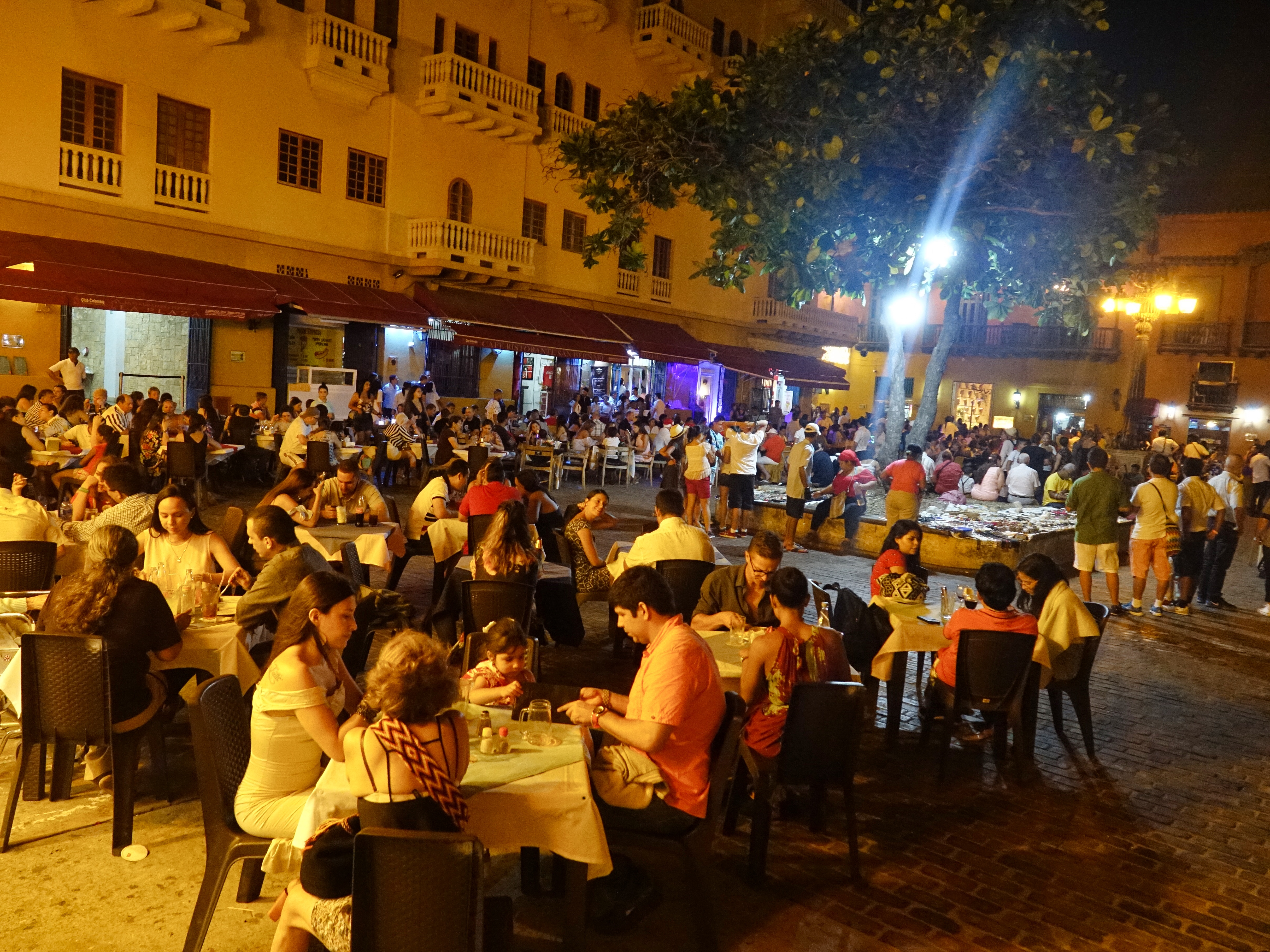 Cannot get over how busy and lively the squares are everyday Cannot get over how busy and lively the squares are everyday